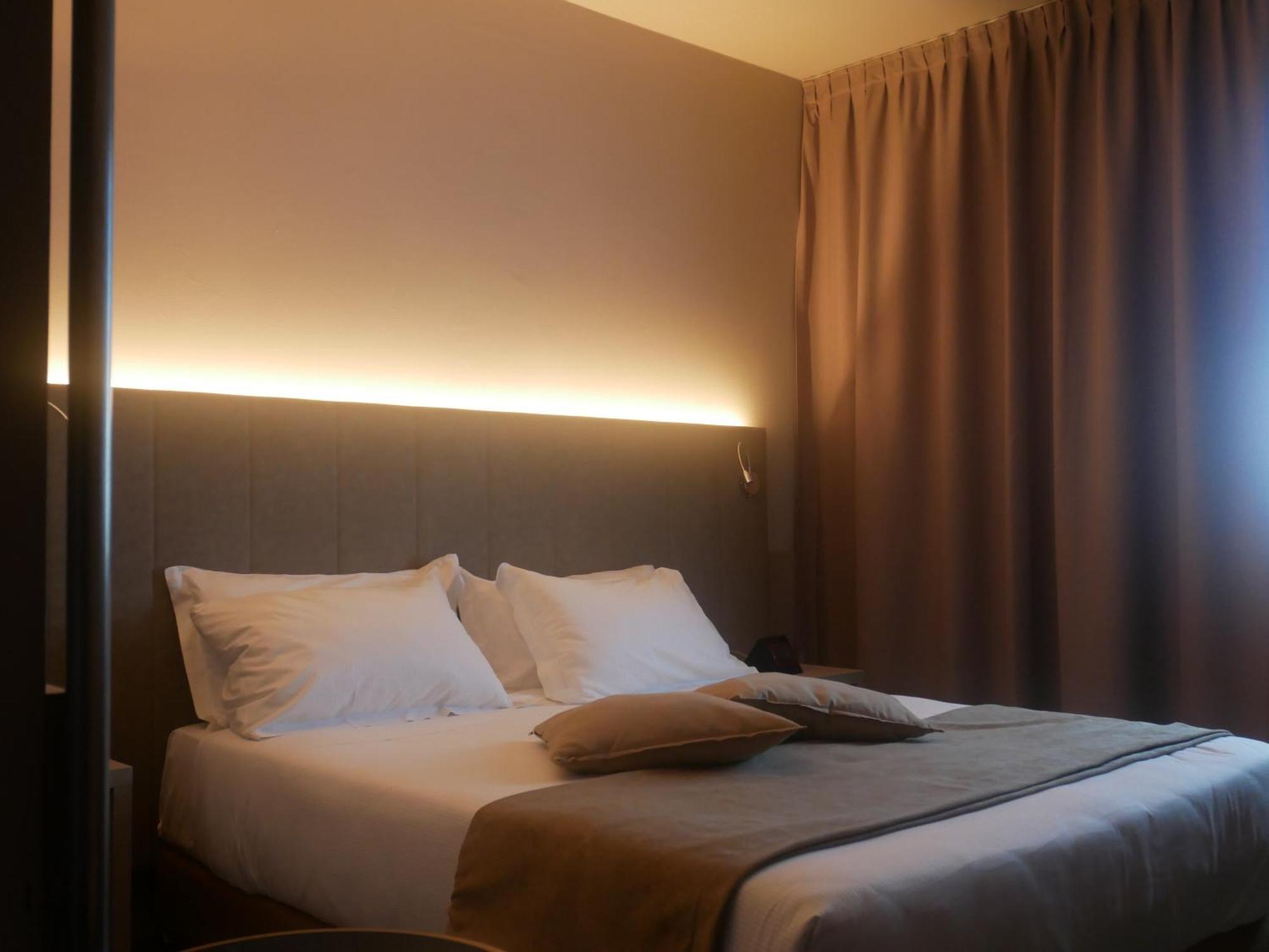 First Hotel Malpensa Case Nuove  Camera foto