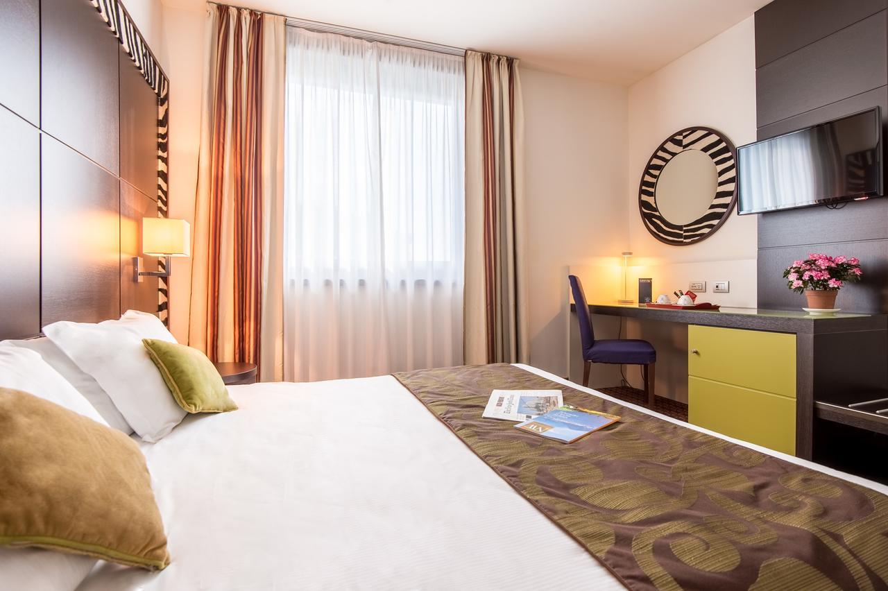 First Hotel Malpensa Case Nuove  Esterno foto